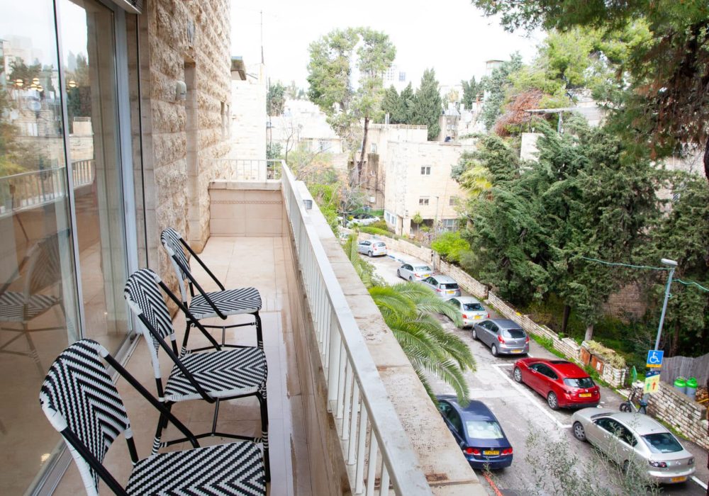 NIMI_G_JERUSALEM_22_009