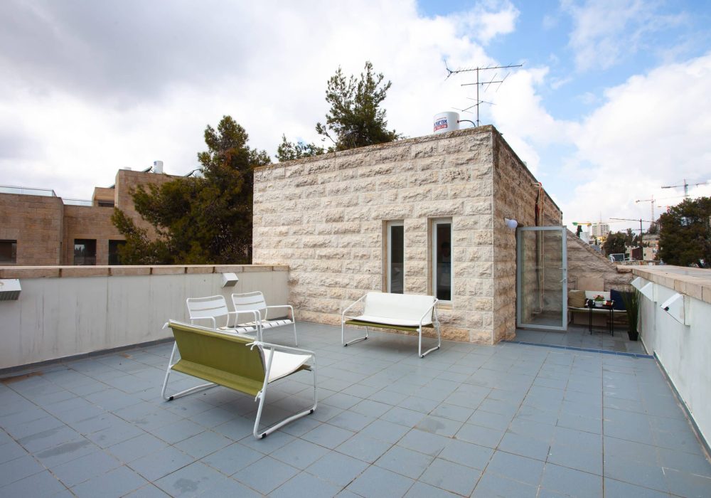 NIMI_G_JERUSALEM_22_067