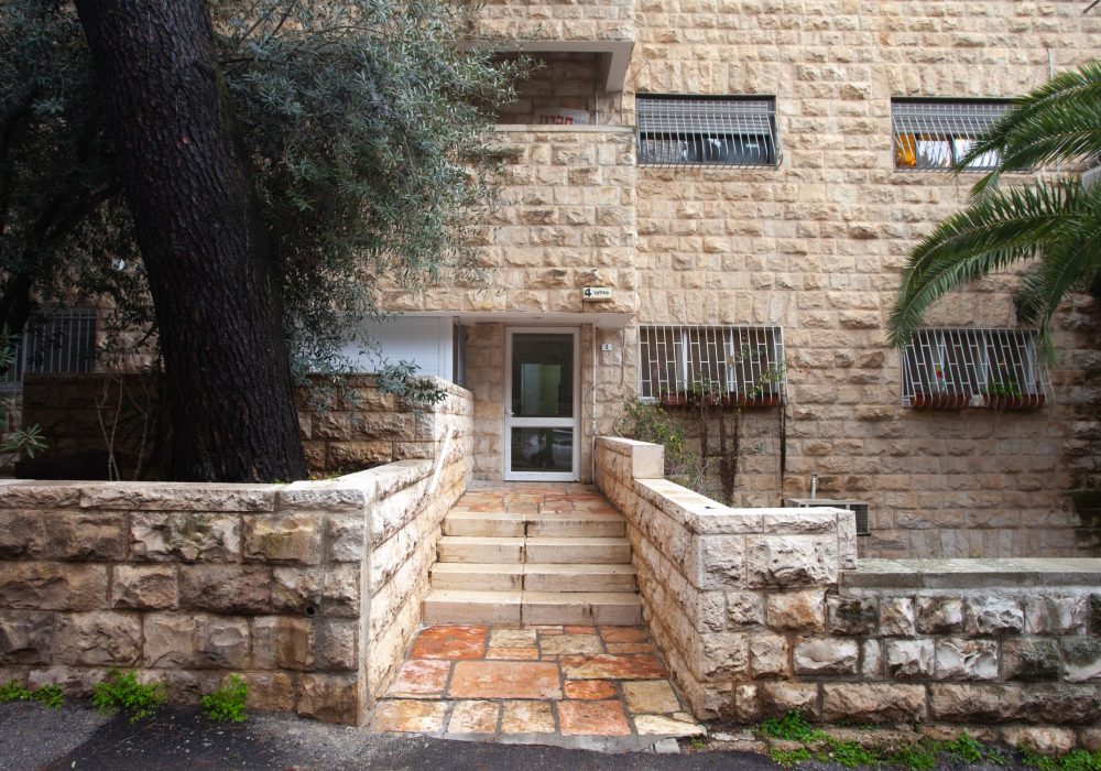 NIMI_G_JERUSALEM_22_101